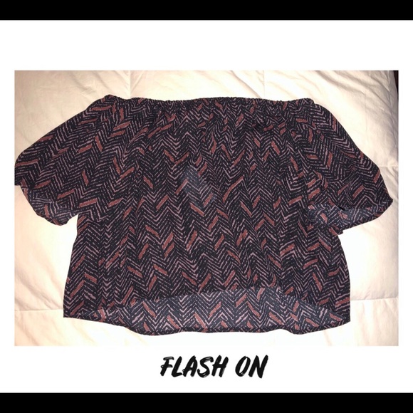 Sleeveless Top - Picture 3 of 5